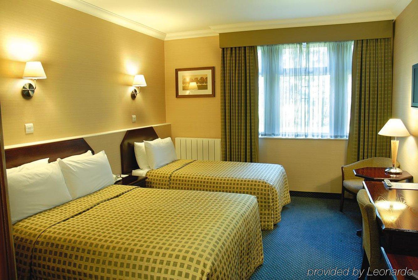 The Royal Toby Hotel Rochdale Zimmer foto